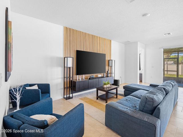 1422 Savoy Lane, Sanford, FL 32771