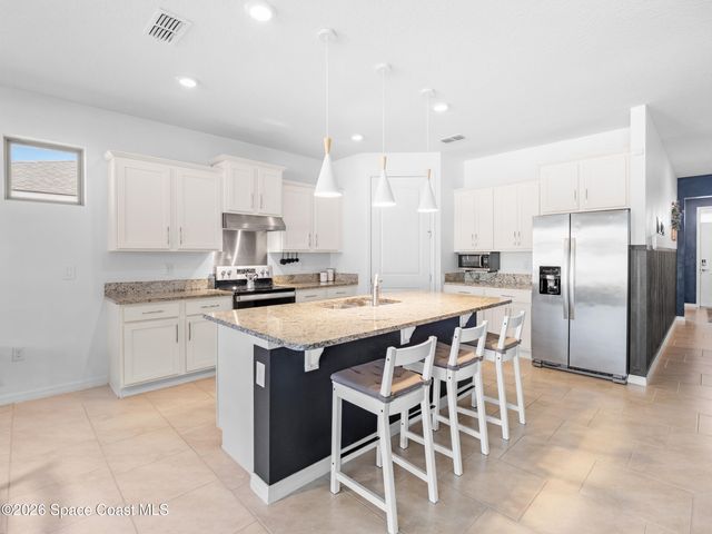 1422 Savoy Lane, Sanford, FL 32771