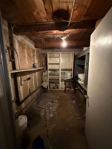 1220 Douglas Rd, Stockton, CA 95207