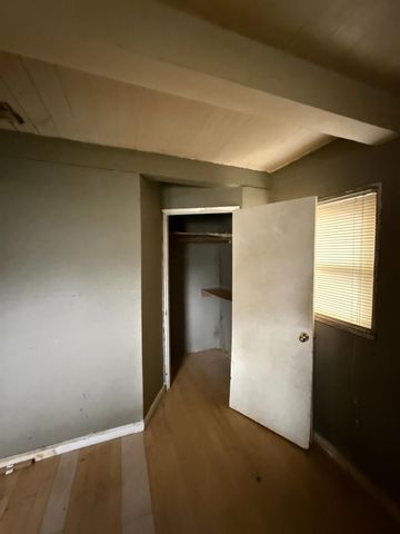 1220 Douglas Rd, Stockton, CA 95207