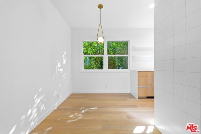 612 Huntley Drive 4, West Hollywood, CA 90069