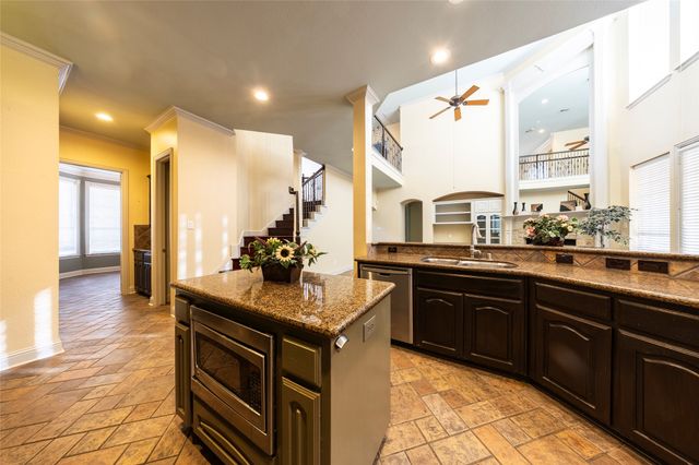 1814 Countryside, Carrollton, TX 75007