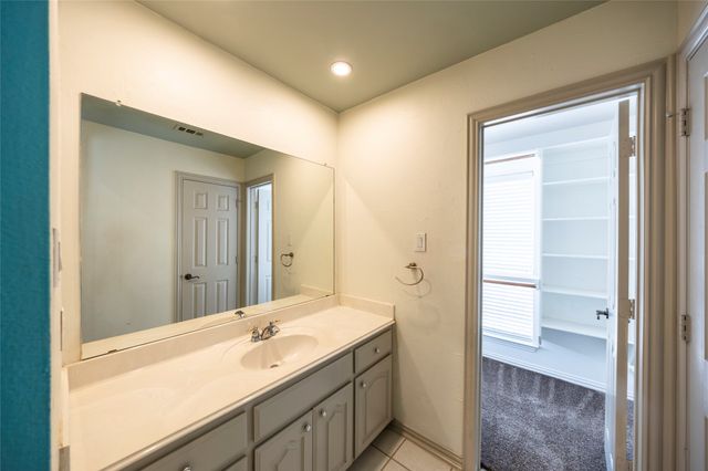 1814 Countryside, Carrollton, TX 75007