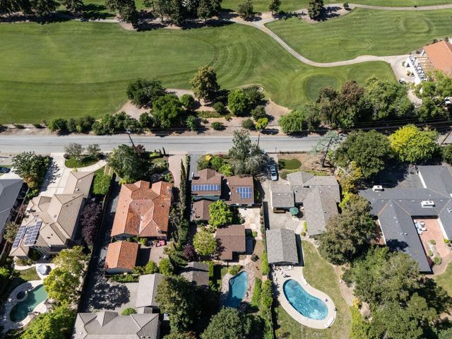 800 Loyola Drive, Los Altos, CA 94024