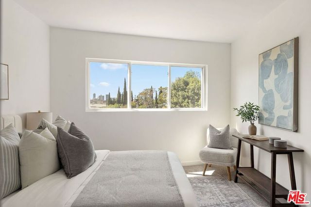 10725 Ohio Avenue 2, Los Angeles, CA 90024