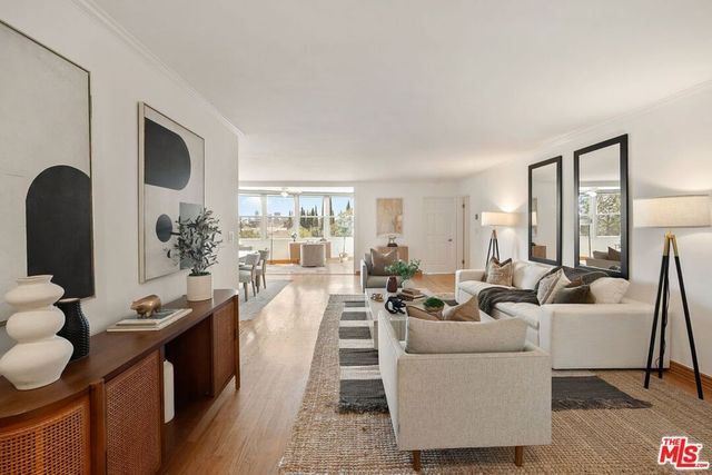 10725 Ohio Avenue 2, Los Angeles, CA 90024