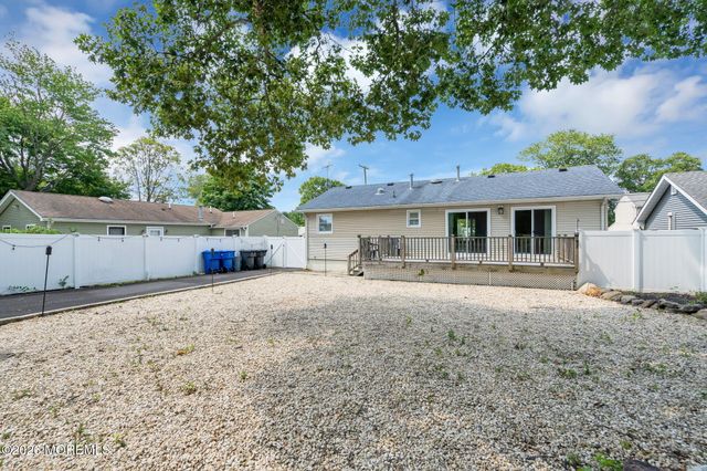 785 Garfield Avenue, Toms River, NJ 08753