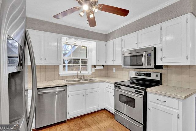 754 Dean Way, Lawrenceville, GA 30044