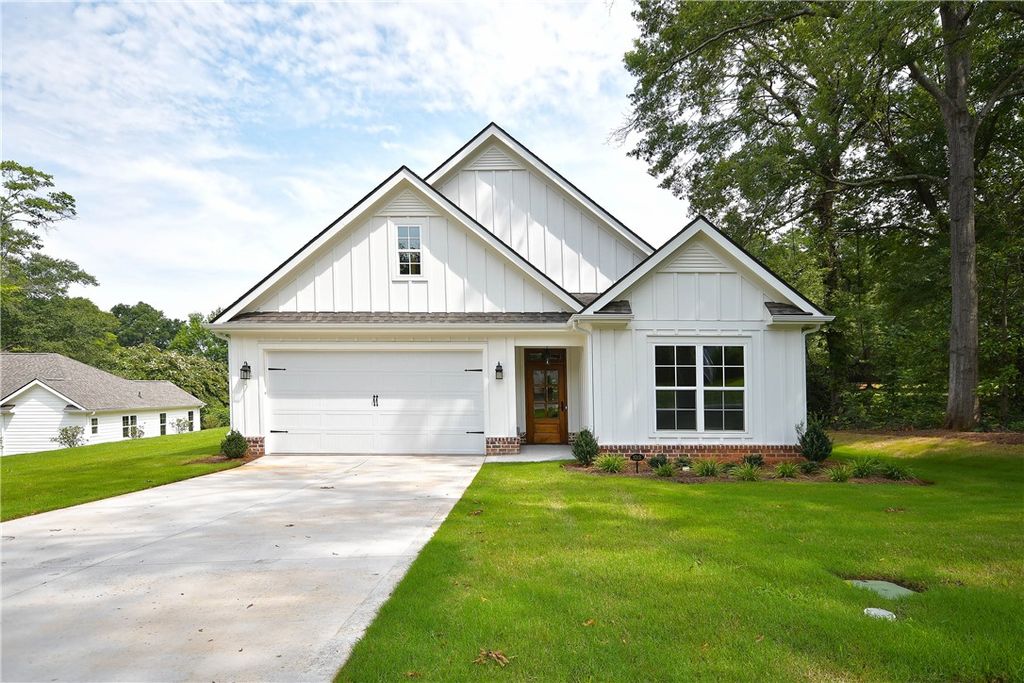101 E C Avenue Lot B, Easley, SC 29640