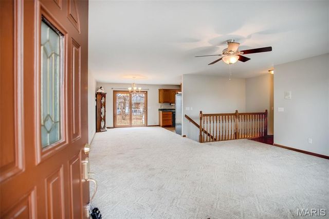 612 Crosswinds Court, Jerseyville, IL 62052