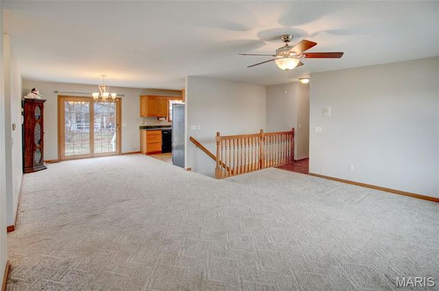 612 Crosswinds Court, Jerseyville, IL 62052