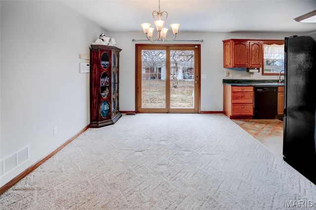 612 Crosswinds Court, Jerseyville, IL 62052