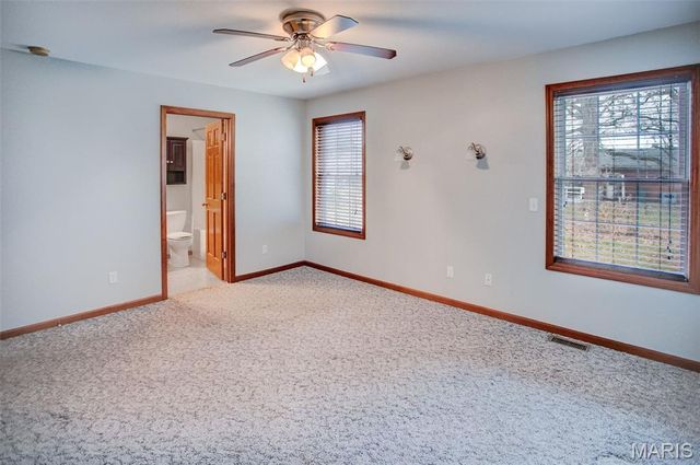 612 Crosswinds Court, Jerseyville, IL 62052