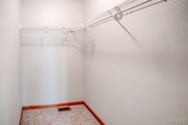 612 Crosswinds Court, Jerseyville, IL 62052