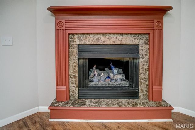 612 Crosswinds Court, Jerseyville, IL 62052