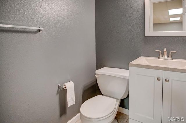 612 Crosswinds Court, Jerseyville, IL 62052