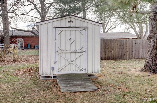 612 Crosswinds Court, Jerseyville, IL 62052