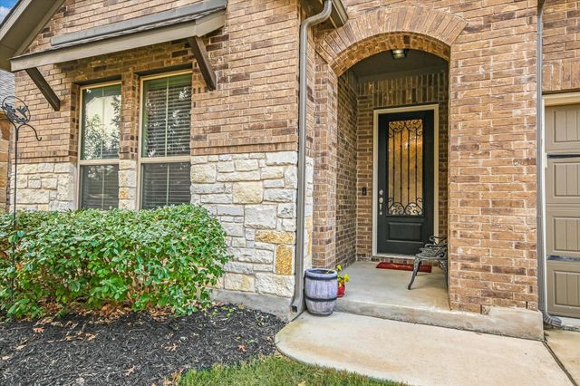 921 Isaias DR, Leander, TX 78641