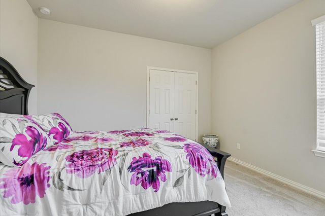 921 Isaias DR, Leander, TX 78641