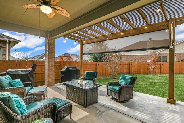 921 Isaias DR, Leander, TX 78641