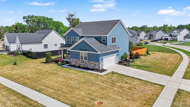 4101 Cedar Lane, Grand Blanc Charter Township, MI 48439