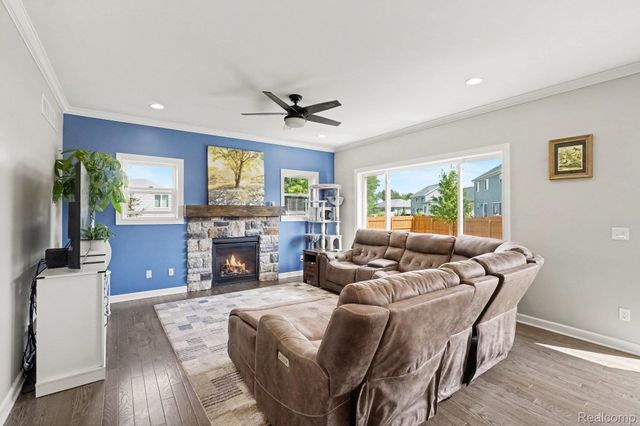 4101 Cedar Lane, Grand Blanc Charter Township, MI 48439
