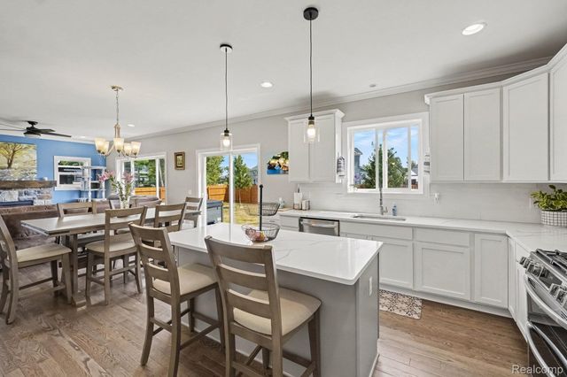 4101 Cedar Lane, Grand Blanc Charter Township, MI 48439