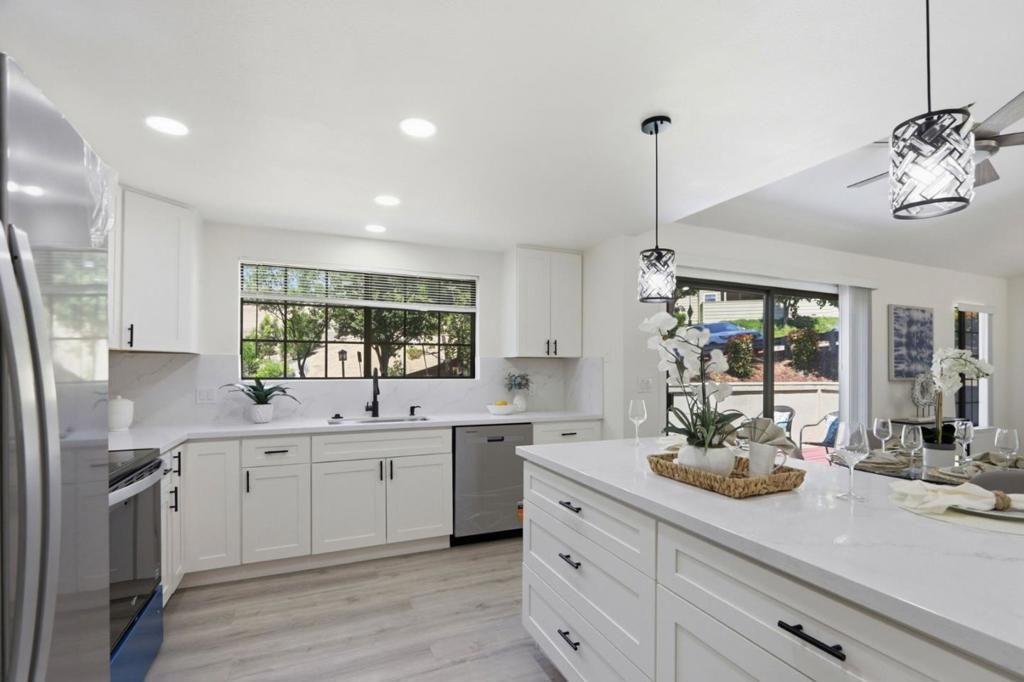 Image 10 of property listing at 3109 Heather Ridge Drive, San Jose, CA 95136