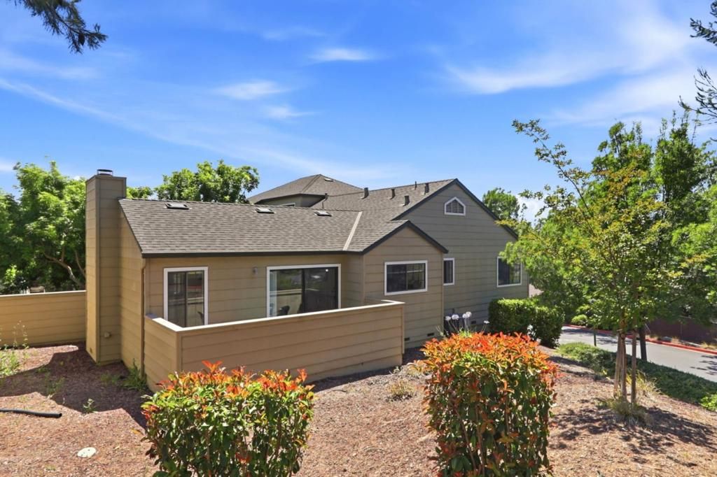 Image 37 of property listing at 3109 Heather Ridge Drive, San Jose, CA 95136