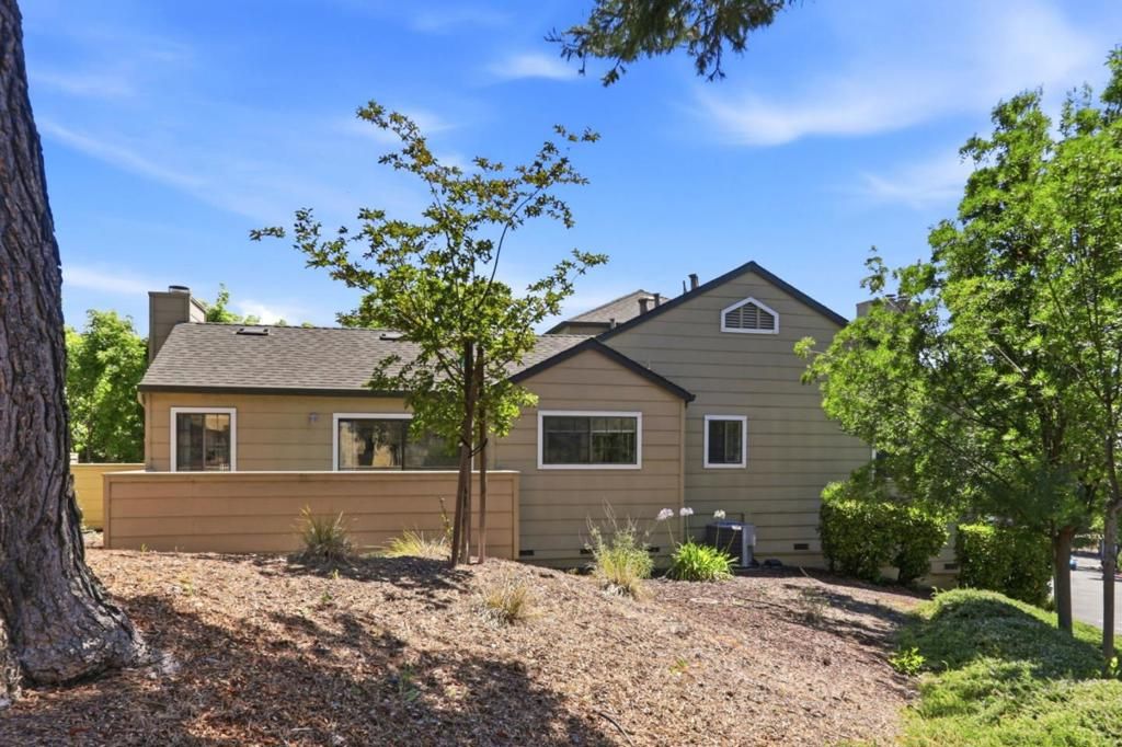 Image 38 of property listing at 3109 Heather Ridge Drive, San Jose, CA 95136