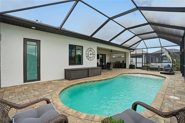 1217 SW 15th TER, Cape Coral, FL 33991