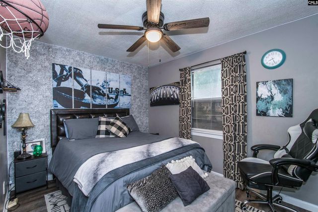 14 Yashica Court, West Columbia, SC 29172