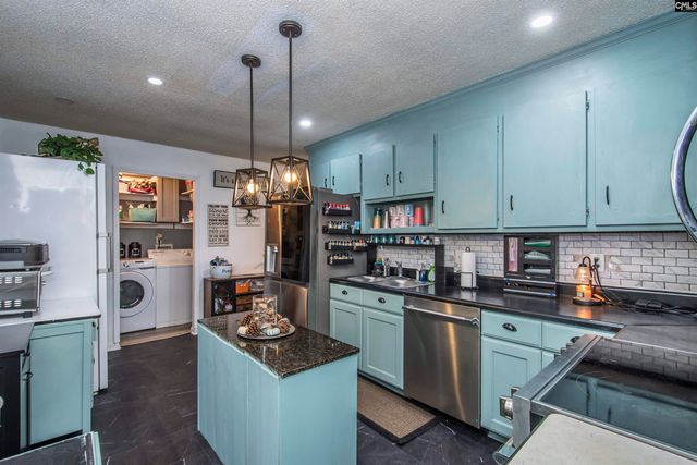 14 Yashica Court, West Columbia, SC 29172