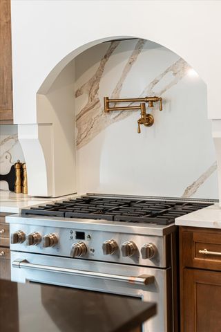 233 Morris Avenue SE, Grand Rapids, MI 49503