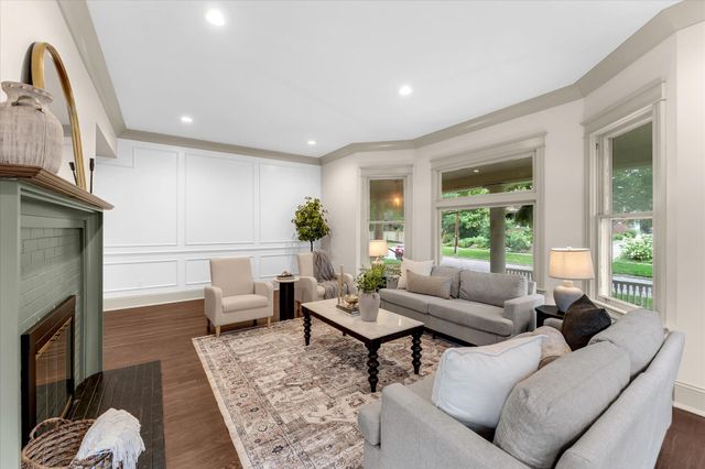 233 Morris Avenue SE, Grand Rapids, MI 49503