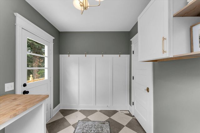 233 Morris Avenue SE, Grand Rapids, MI 49503