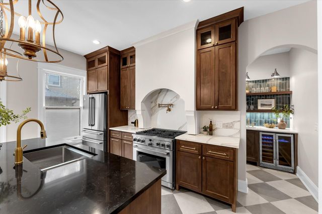 233 Morris Avenue SE, Grand Rapids, MI 49503