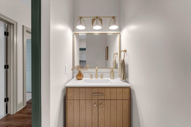 233 Morris Avenue SE, Grand Rapids, MI 49503