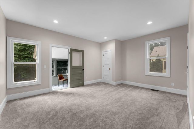 233 Morris Avenue SE, Grand Rapids, MI 49503