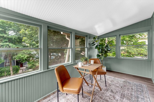 233 Morris Avenue SE, Grand Rapids, MI 49503