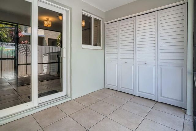 2602 NE 10th Terrace B, Wilton Manors, FL 33334