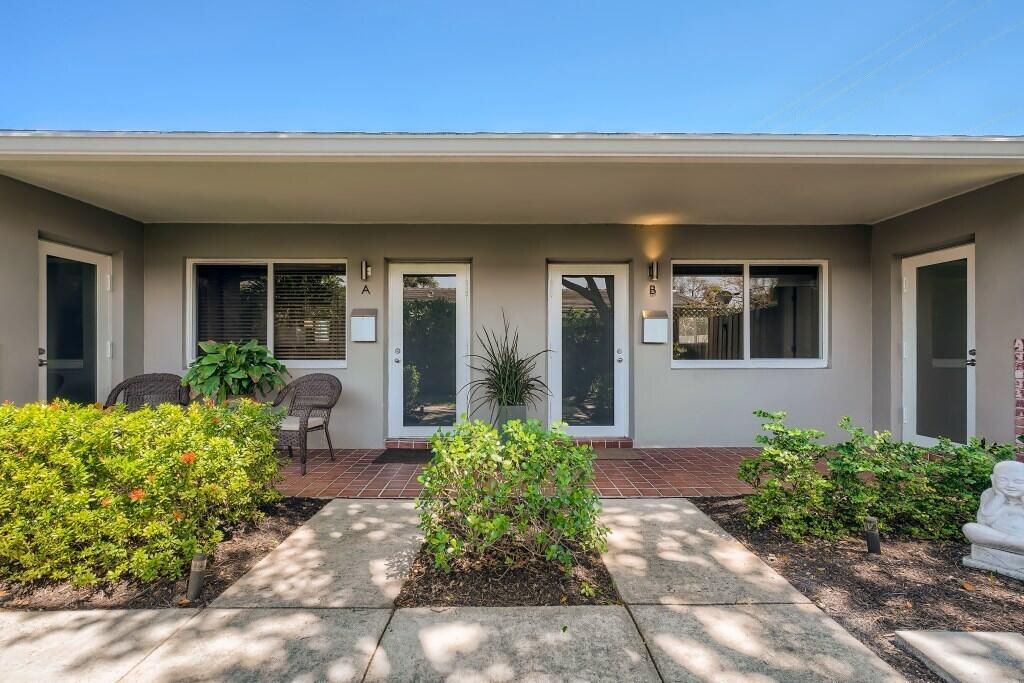 2602 NE 10th Terrace B, Wilton Manors, FL 33334