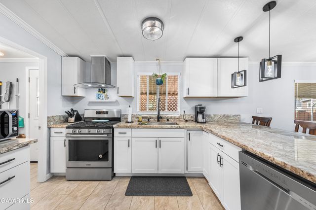 3300 W 15th Street Spc 153, Rosamond, CA 93560