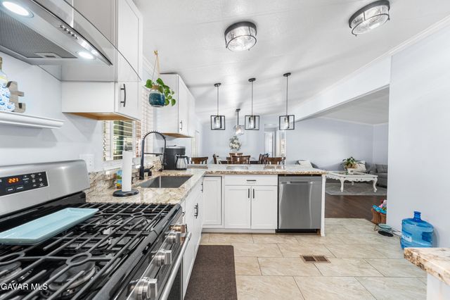 3300 W 15th Street Spc 153, Rosamond, CA 93560