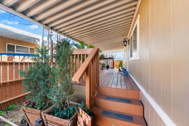 3300 W 15th Street Spc 153, Rosamond, CA 93560