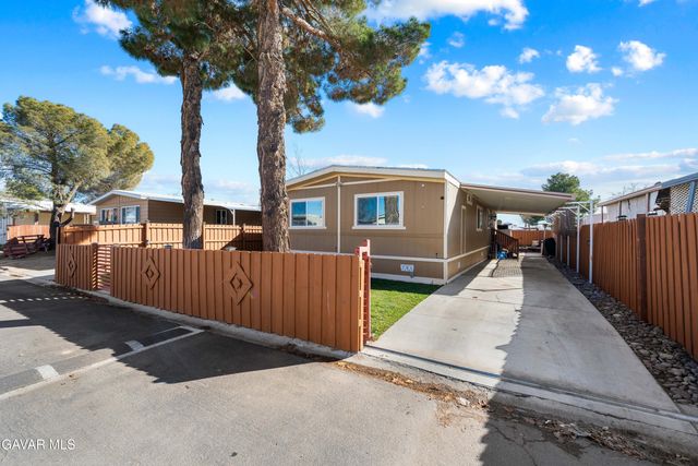 3300 W 15th Street Spc 153, Rosamond, CA 93560