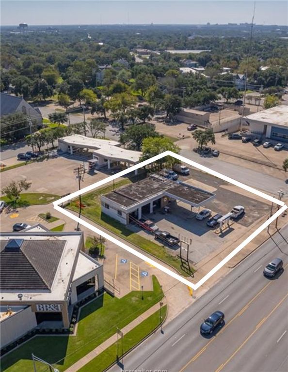 209 South Texas Avenue, Bryan, TX 77803 — photo 2