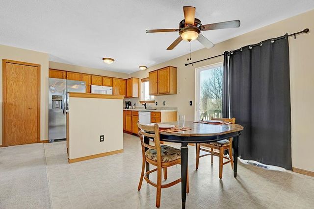 37728 Hawthorne Avenue, North Branch, MN 55056