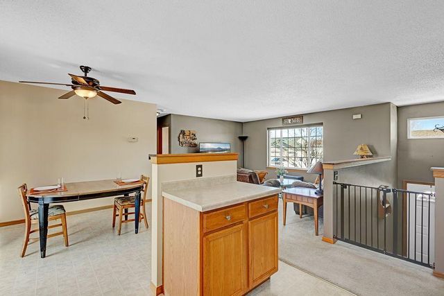 37728 Hawthorne Avenue, North Branch, MN 55056