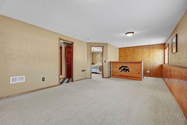 37728 Hawthorne Avenue, North Branch, MN 55056